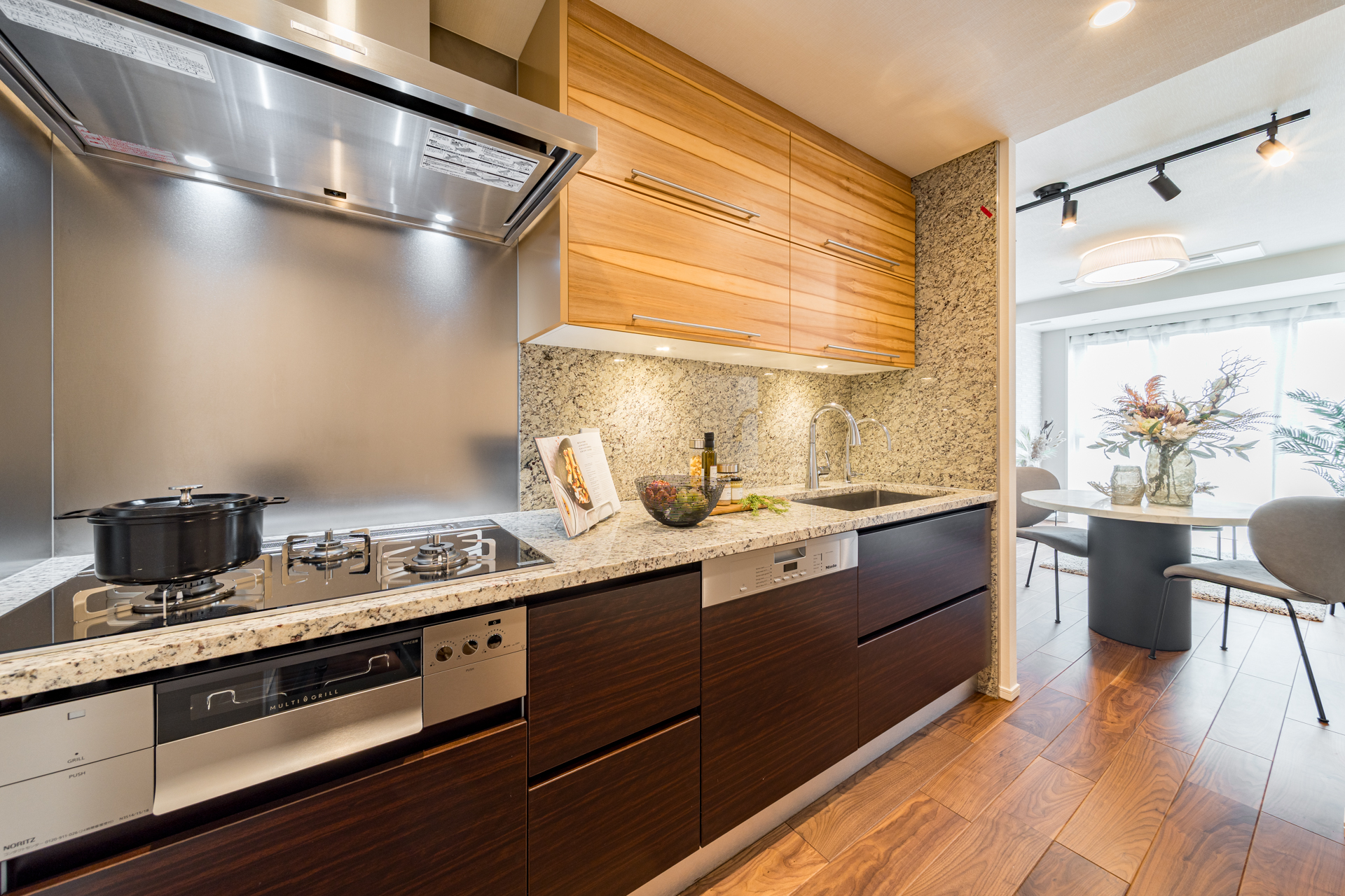 物件詳細スライダー