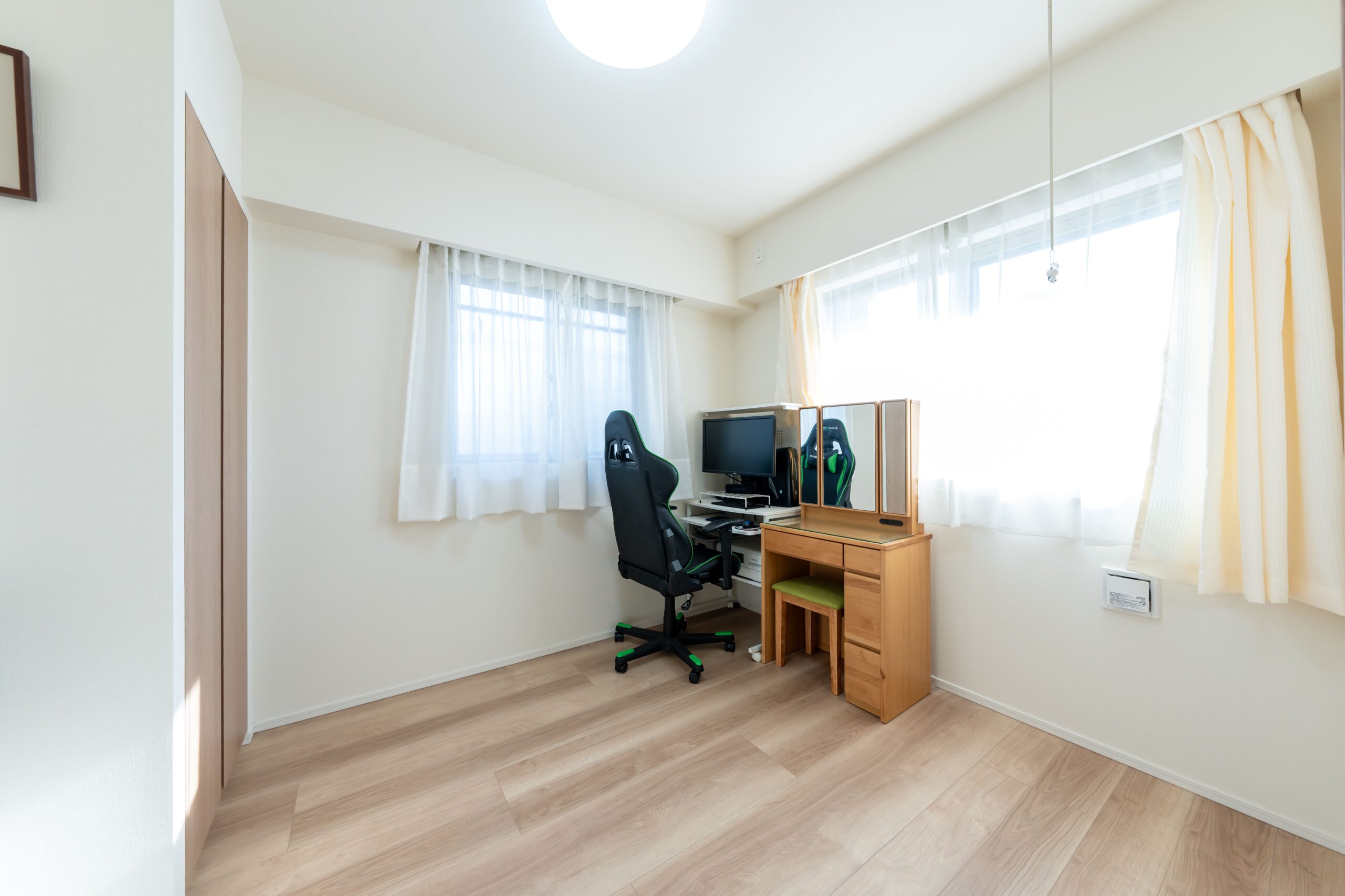 物件詳細スライダー