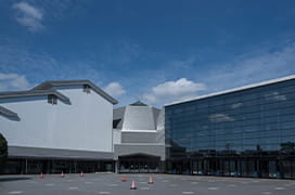 府中の森芸術劇場