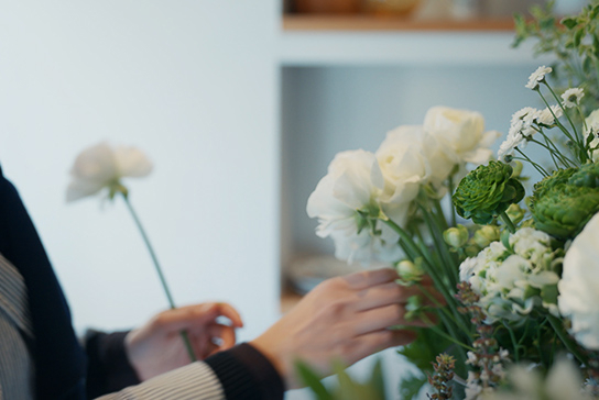 はなとふるい物 （約710m／9分）